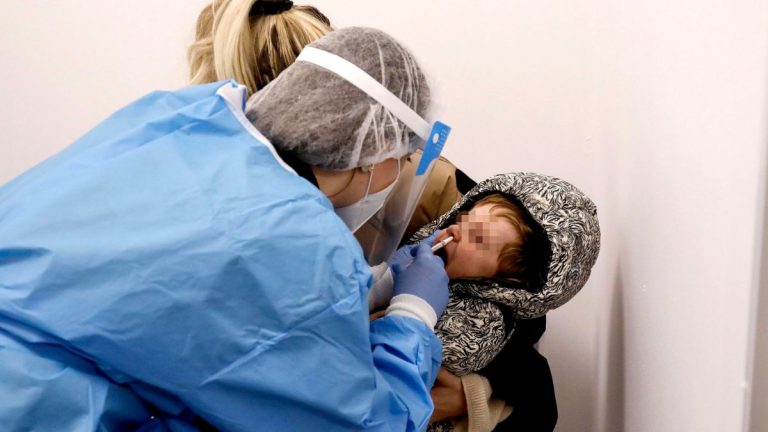 Il vaccino spray contro l’influenza per i bambini ha avuto un parere favorevole, tutti i dettagli Il vaccino spray contro l’influenza per i bambini ha avuto un parere favorevole, tutti i dettagli