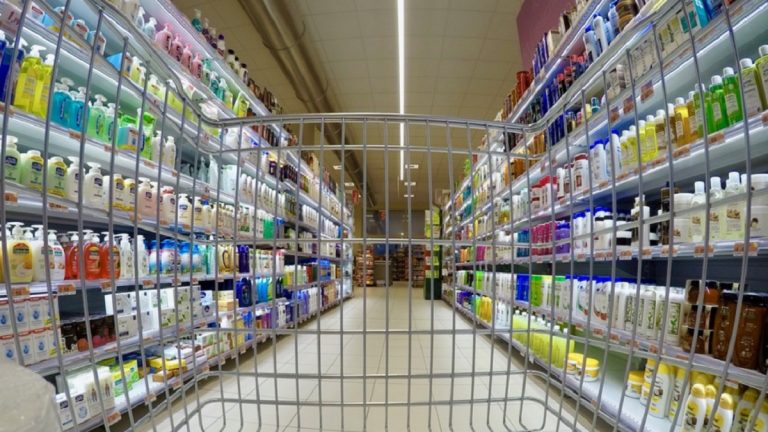 Ferragosto 2025, ecco quali supermercati restano aperti e gli orari Ferragosto 2025, ecco quali supermercati restano aperti e gli orari