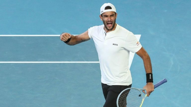 Australian Open 2022, Berrettini-Monfils RISULTATO (6-4 6-4 3-6 3-6 6-2) | Quarti di finale | Meteo Melbourne 25 gennaio