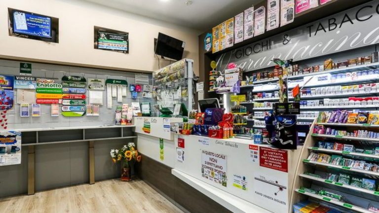 Sciopero tabaccai dal 1° febbraio: ecco il motivo e cosa sta succedendo