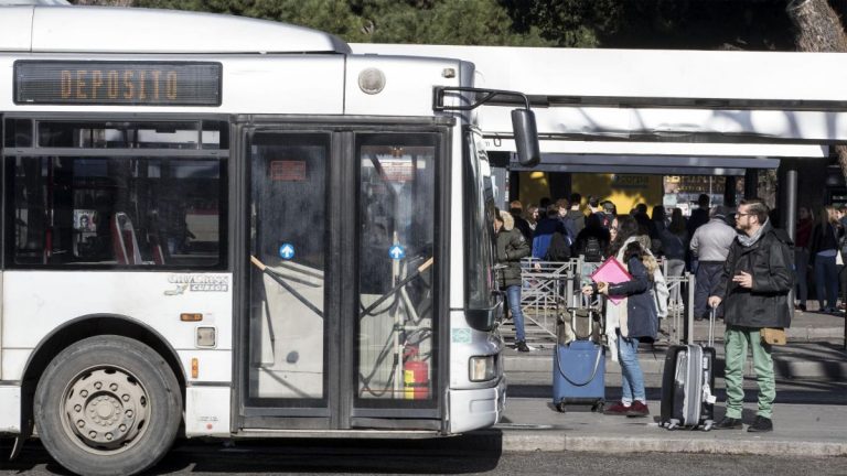 Sciopero Trasporti Roma E Milano 4 Febbraio 2022: Info E Orari Stop ...