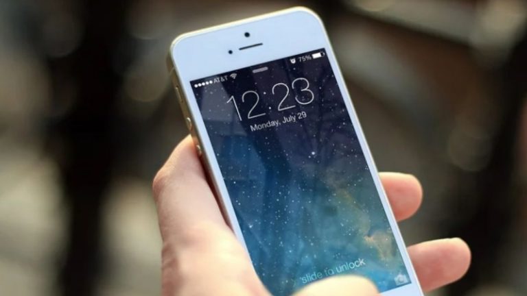 iPhone, ecco come prolungare la durata della batteria: i consigli da seguire iPhone, ecco come prolungare la durata della batteria: i consigli da seguire