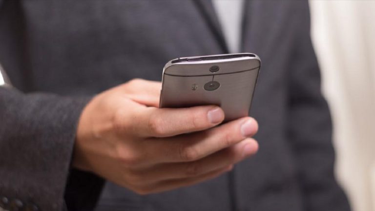 Samsung Smartphone, un bug sta colpendo alcuni modelli: ecco quale patch scaricare