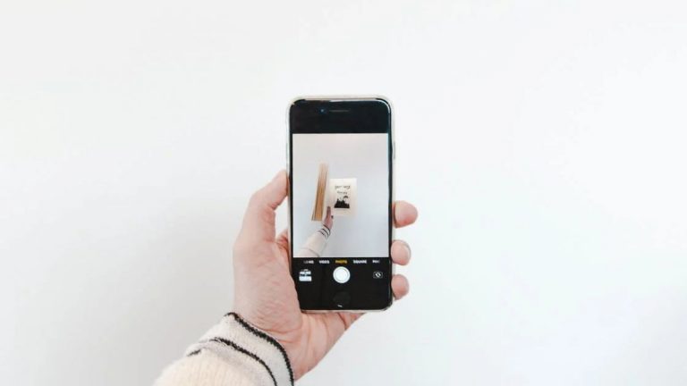 Ecco i 10 smartphone che emettono le radiazioni più alte: la classifica Ecco i 10 smartphone che emettono le radiazioni più alte: la classifica