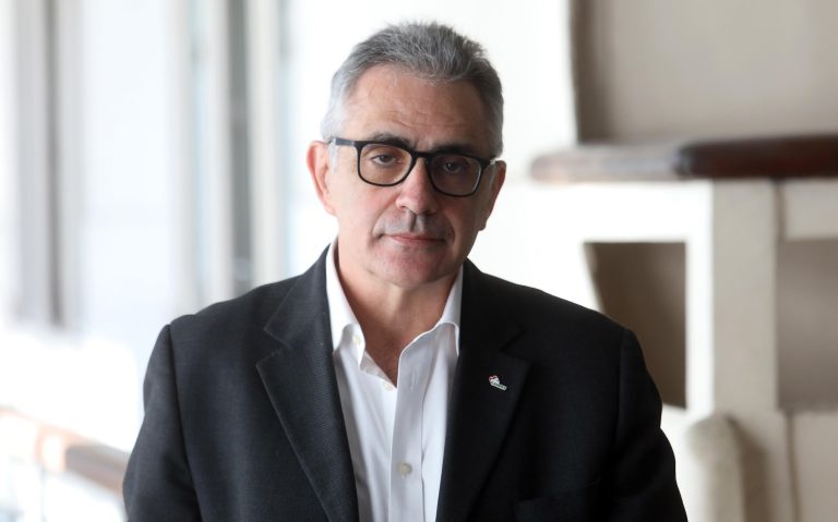 Influenza e variante K, il professor Fabrizio Pregliasco spiega quali sono i sintomi