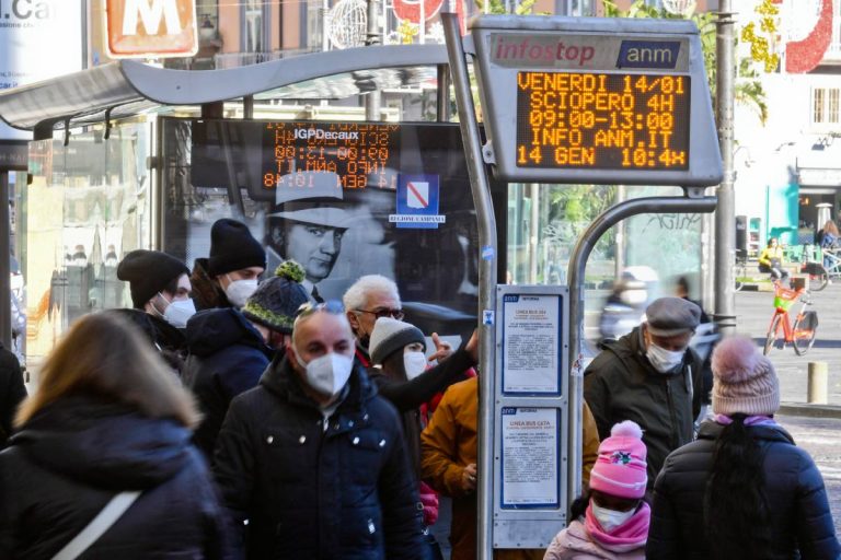 Sciopero e cortei, due giornate di disagi: deviazioni e limitazioni dei bus a Roma. Ecco cosa cambia