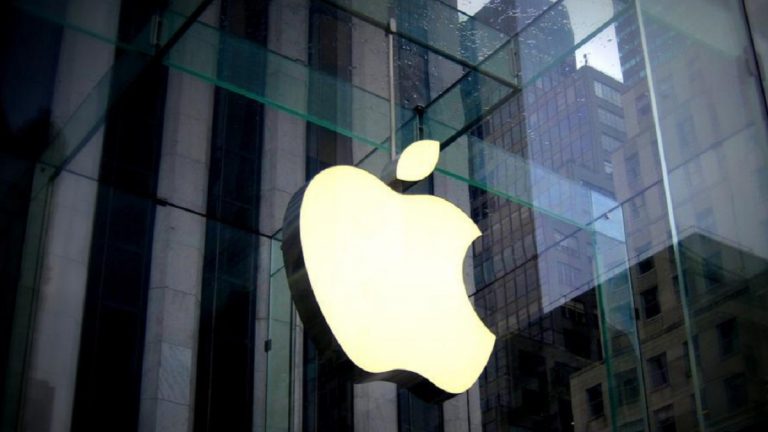 Apple, imminente l’arrivo dell’Homepod: ecco quando sarà disponibile Apple, imminente l’arrivo dell’Homepod: ecco quando sarà disponibile