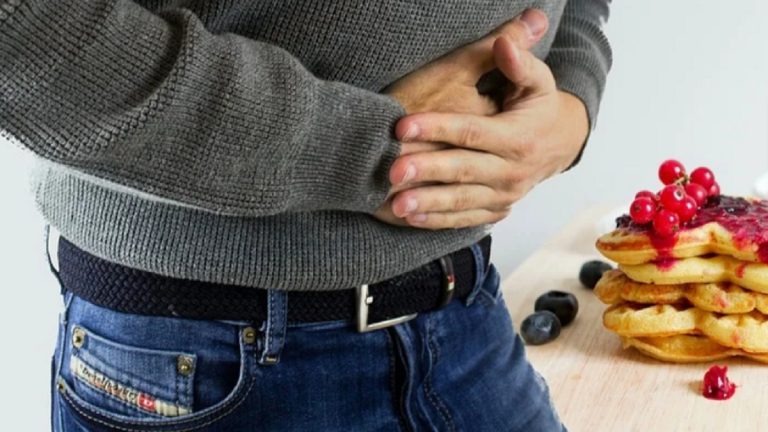 Reflusso esogastrofageo, ecco gli alimenti insospettabili che vanno assolutamente evitati Reflusso esogastrofageo, ecco gli alimenti insospettabili che vanno assolutamente evitati