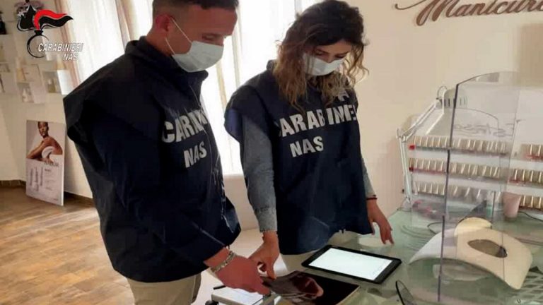 Allerta alimentare, sequestrato vino in tutta Italia per presenza di sostanze illegali: le città coinvolte Allerta alimentare, sequestrato vino in tutta Italia per presenza di sostanze illegali: le città coinvolte