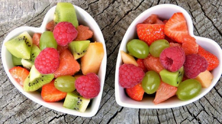 Dieta pesco-vegetariana per allungare la vita e ridurre il rischio di demenza: cosa mangiare Dieta pesco-vegetariana per allungare la vita e ridurre il rischio di demenza: cosa mangiare