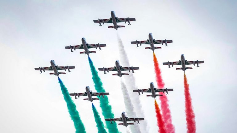 Festa della Repubblica italiana oggi 2 giugno 2022, programma e passaggio frecce tricolori. Google dedica un Doodle – Meteo