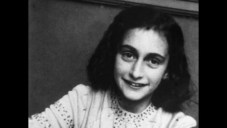 Anna Frank, il Doodle di Google di oggi, 25 giugno 2022, è dedicato a lei: ecco perché