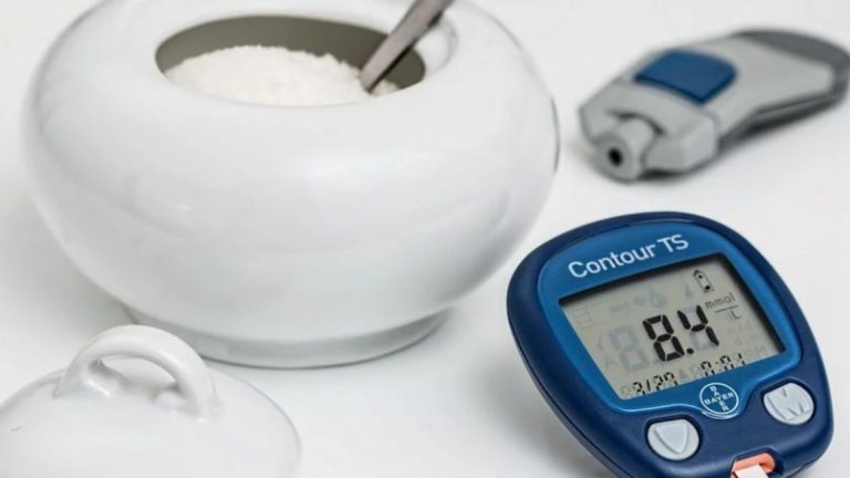 Diabete, ecco quali sono i migliori frutti estivi che abbassano la glicemia