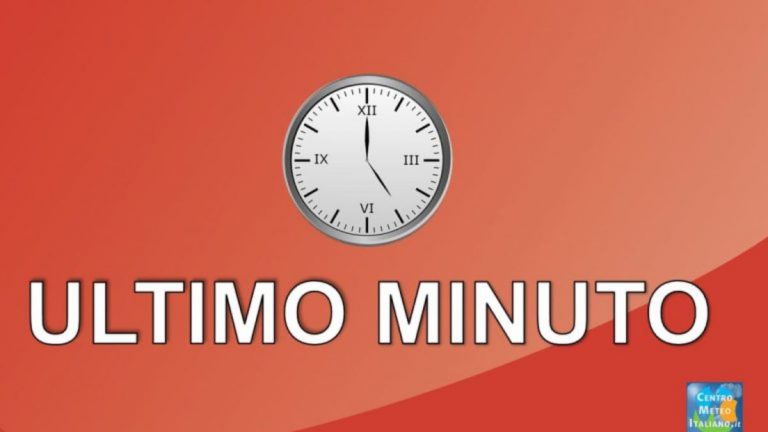 L’autobus carico di passeggeri si è schiantato: ci sono almeno 6 morti e 25 feriti. Ecco cosa è successo e dove