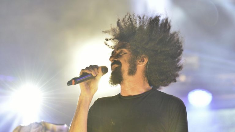 Caparezza in concerto al Rock in Roma oggi, sabato 23 luglio 2022: scaletta, orario e info Ippodromo Capannelle | Meteo Caparezza in concerto al Rock in Roma oggi, sabato 23 luglio 2022: scaletta, orario e info Ippodromo Capannelle | Meteo