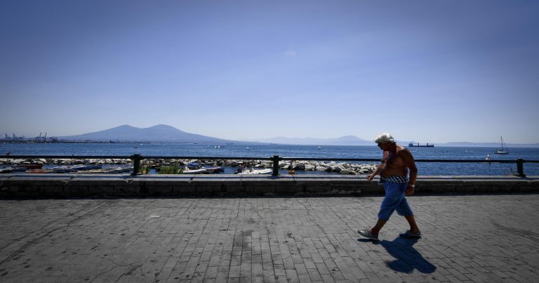 Meteo Napoli – Maggiore stabilità nei prossimi giorni e persistente almeno fino a metà mese con clima estivo