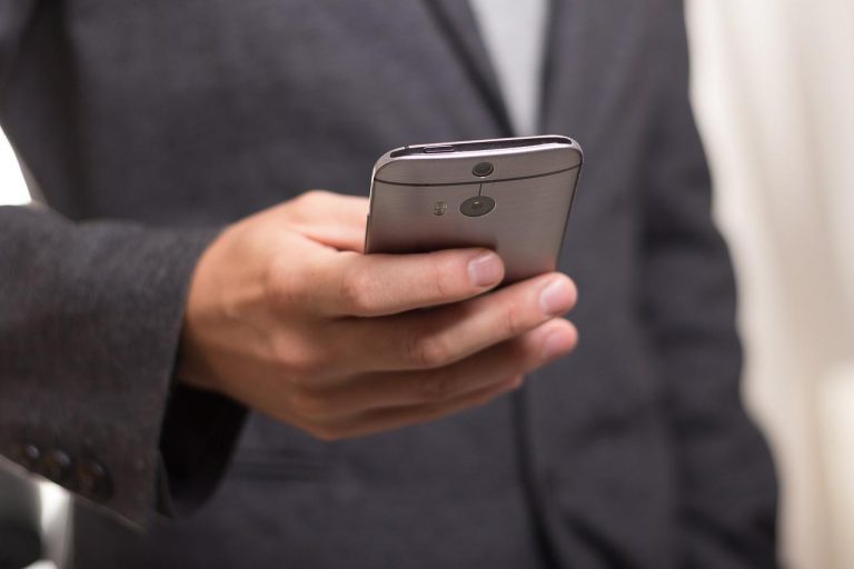 Offerte telefonia mobile, le migliori promozioni di agosto 2022