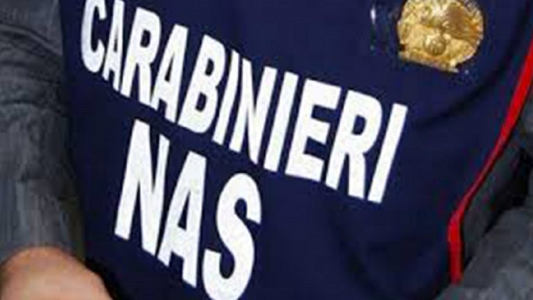 Allerta alimentare, l’Asl sequestra noti snack, contenevano carne avariata: ecco dove è successo Allerta alimentare, l’Asl sequestra noti snack, contenevano carne avariata: ecco dove è successo
