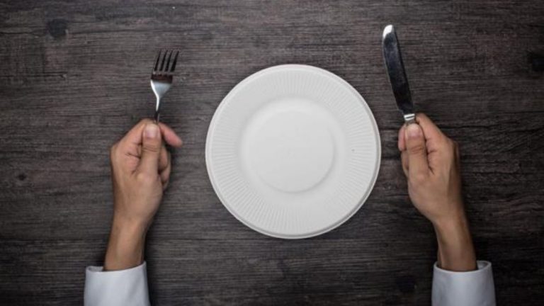 Digiuno prolungato, perchè i danni possono superare i benefici: ecco cosa si rischia