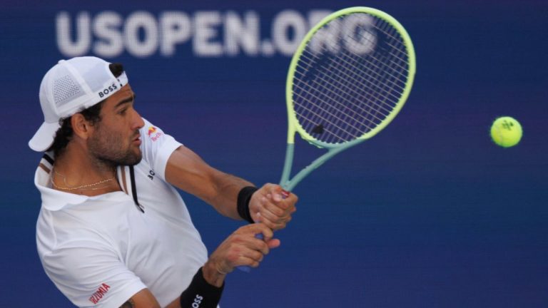 Berrettini-Davidovich Fokina, risultato finale (3-6 7-6 6-3 4-6 5-2) US Open 2022: l’azzurro avanza ai quarti