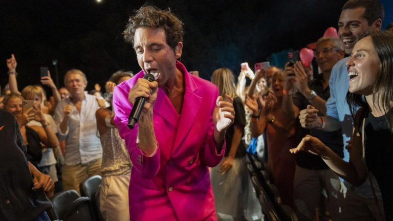 Mika in concerto all’Arena di Verona lunedì 19 settembre 2022: scaletta ufficiale, orario, biglietti e info | Meteo