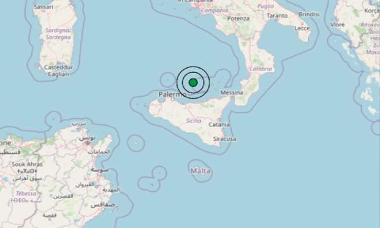 Terremoto oggi, martedì 4 ottobre 2022: scossa M 3.1 sul Mar Tirreno Meridionale | Dati INGV Terremoto oggi, martedì 4 ottobre 2022: scossa M 3.1 sul Mar Tirreno Meridionale | Dati INGV