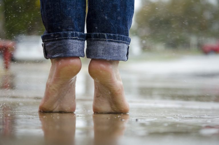 Hai i piedi freddi? Un sintomo da non sottovalutare. Ecco le possibili cause Hai i piedi freddi? Un sintomo da non sottovalutare. Ecco le possibili cause
