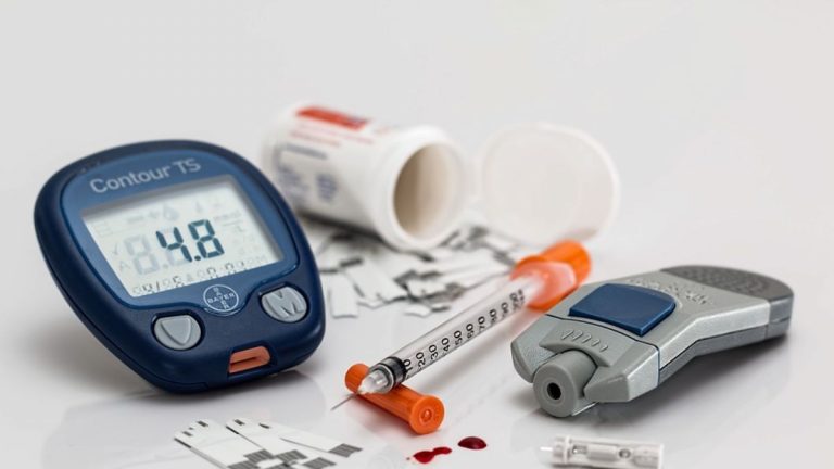 Diabete, questo gesto di sera aiuta a tenerlo a bada: ecco di cosa si tratta