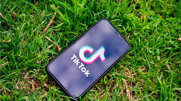 Tik Tok ancora a rischio ban: la Commissione Ue avvia una indagine per violazione del GDPR Tik Tok ancora a rischio ban: la Commissione Ue avvia una indagine per violazione del GDPR