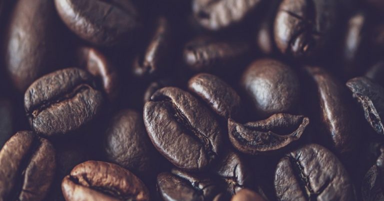 Caffeina, può proteggere da diabete e obesità: ecco lo studio che lo dimostra Caffeina, può proteggere da diabete e obesità: ecco lo studio che lo dimostra