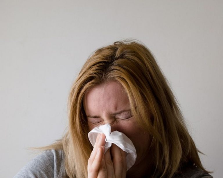 Influenza, individuato in Italia il primo caso della stagione: ecco quali sono i sintomi