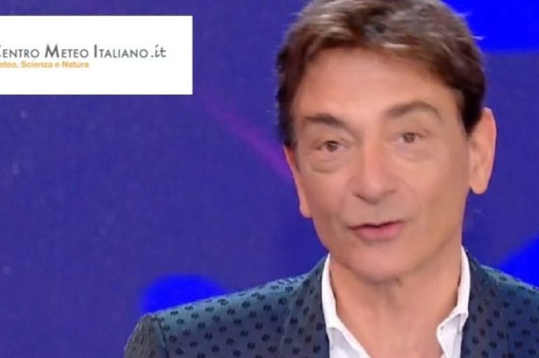 Oroscopo Paolo Fox, segni da Sagittario a Pesci: Acquario stanco! Previsioni oggi, martedì 20 dicembre 2022 Oroscopo Paolo Fox, segni da Sagittario a Pesci: Acquario stanco! Previsioni oggi, martedì 20 dicembre 2022