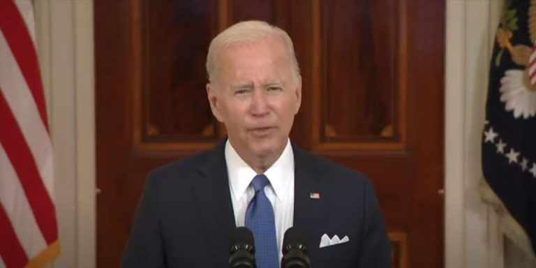 Scandalo Twitter Files, Vaccini Anti-Covid: l’amministrazione Biden avrebbe fatto pressioni su Twitter per cancellare i profili “no vaxxer”