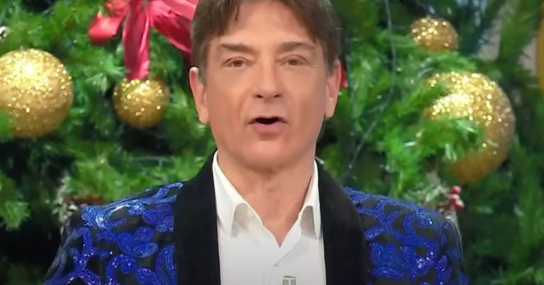 Oroscopo Paolo Fox domani 1 gennaio 2023: segni Ariete, Toro, Gemelli e Cancro Oroscopo Paolo Fox domani 1 gennaio 2023: segni Ariete, Toro, Gemelli e Cancro