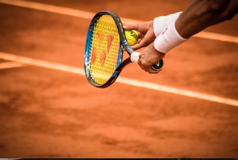 Tennis, United Cup 2023: Berrettini superato da Fritz, Italia battuta dagli Usa in finale