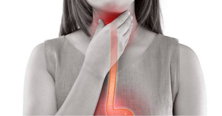 Influenza e mal di gola: ecco i cibi da evitare per non aggravare i sintomi