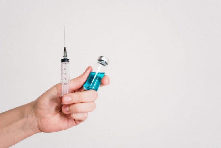 Vaccino anticancro, ecco come sta il primo italiano che ha ricevuto la prima dose del farmaco Vaccino anticancro, ecco come sta il primo italiano che ha ricevuto la prima dose del farmaco