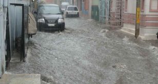 Meteo - Nubifragi e forte maltempo flagellano la Sicilia e causa danni, disagi e black-out: Vigili del Fuoco in azione