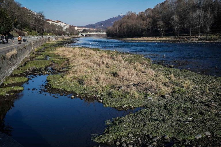 Meteo – Anticiclone e temperature miti, torna il pericolo siccità su alcune regioni Meteo – Anticiclone e temperature miti, torna il pericolo siccità su alcune regioni