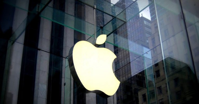 Apple lancia l’allarme iPhone: “Aggiornate subito il software per non correre rischi…”