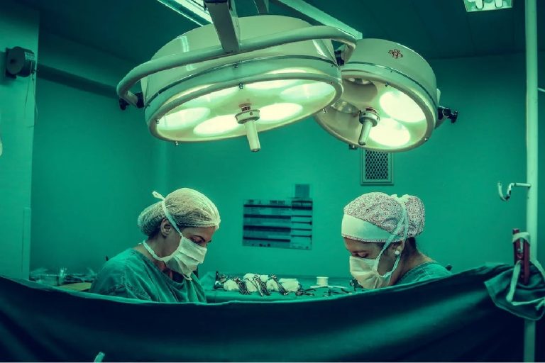 Tumore al pancreas, paziente salvato: “Primo caso in Italia di…”. Ecco tutti i dettagli Tumore al pancreas, paziente salvato: “Primo caso in Italia di…”. Ecco tutti i dettagli