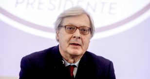 vittorio sgarbi maurizio costanzo