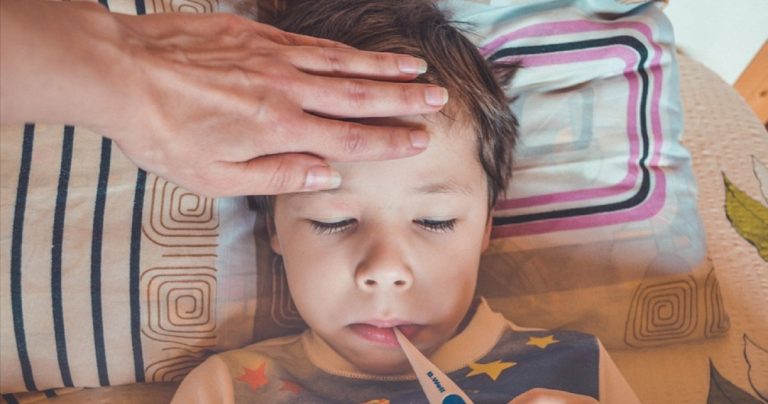 Streptococco nei bambini, ecco quali sono i sintomi che non bisogna mai trascurare