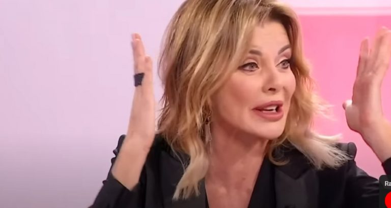 Alba Parietti colpita da un lutto: “Te ne sei andato così giovane…”