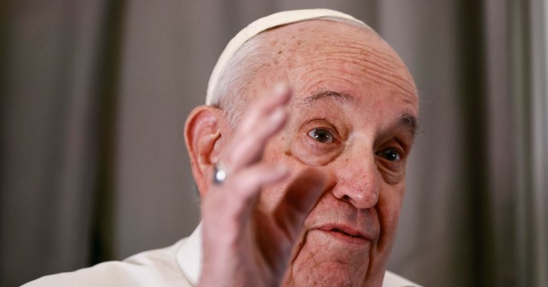 Papa Francesco sottoposto a laparotomia: ecco di cosa si tratta e come si effettua l’intervento Papa Francesco sottoposto a laparotomia: ecco di cosa si tratta e come si effettua l’intervento