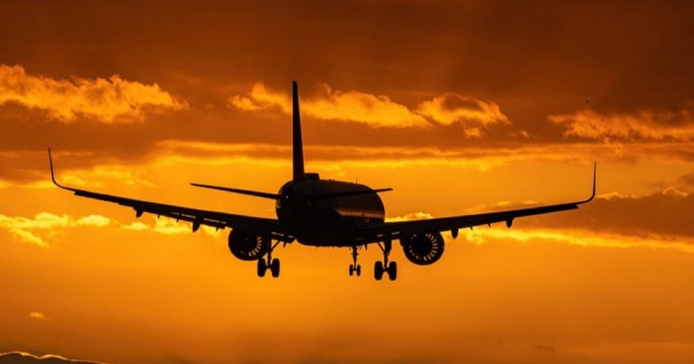 Bonus benessere 2025, il sussidio per le vacanze per le famiglie indigenti: a chi spetta e come richiederlo