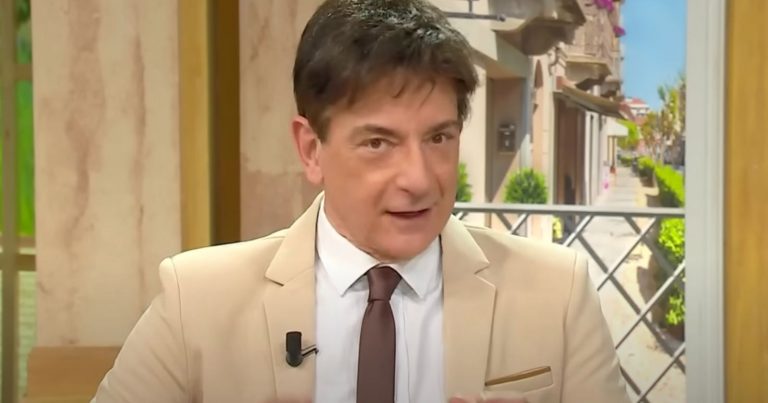 Oroscopo Paolo Fox oggi, martedì 2 maggio 2023: Ariete, Toro, Gemelli e Cancro Oroscopo Paolo Fox oggi, martedì 2 maggio 2023: Ariete, Toro, Gemelli e Cancro