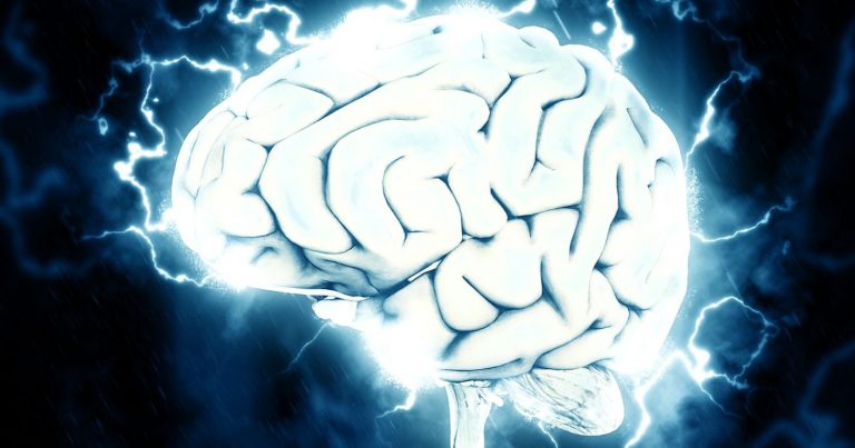 Aveva questo strano sintomo, poi la situazione è peggiorata e gli è stato diagnosticato un tumore al cervello Aveva questo strano sintomo, poi la situazione è peggiorata e gli è stato diagnosticato un tumore al cervello