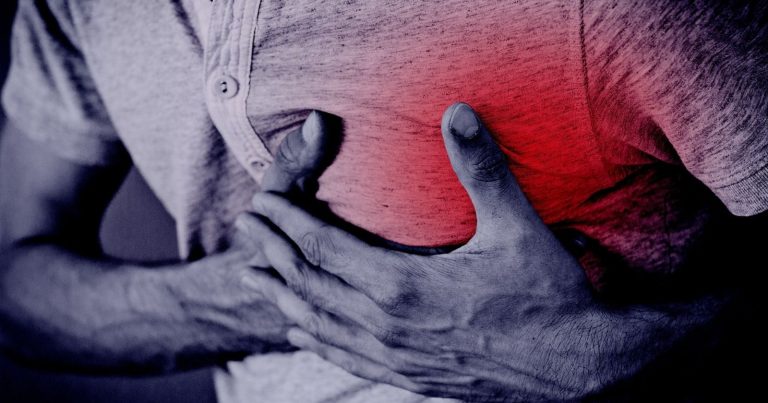 Miocardite, il prof. Massimo Piepoli spiega quali sono i sintomi più comuni che non vanno ignorati Miocardite, il prof. Massimo Piepoli spiega quali sono i sintomi più comuni che non vanno ignorati