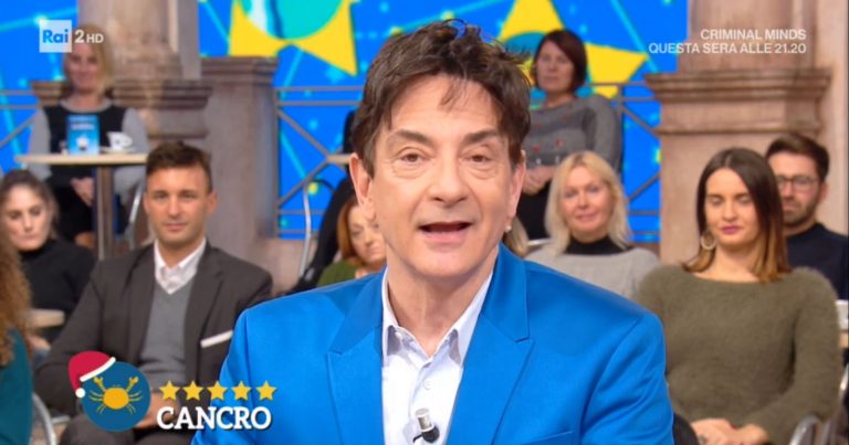 Oroscopo Paolo Fox oggi, venerdì 19 maggio 2023: Sagittario, Capricorno, Acquario e Pesci Oroscopo Paolo Fox oggi, venerdì 19 maggio 2023: Sagittario, Capricorno, Acquario e Pesci